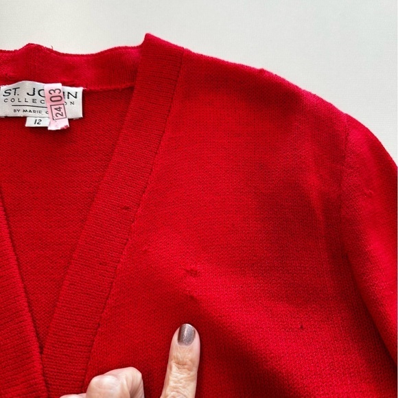 ST. JOHN Red VNeck Sweater, with Gold Button Front. Size 12. Flaws - Picture 5 of 9